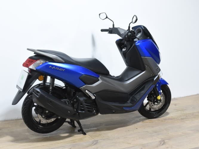 YAMAHA NMAX 125 2018 de segunda mano