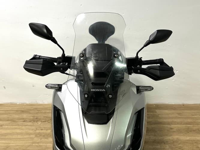 HONDA ADV 350 2023 de segunda mano