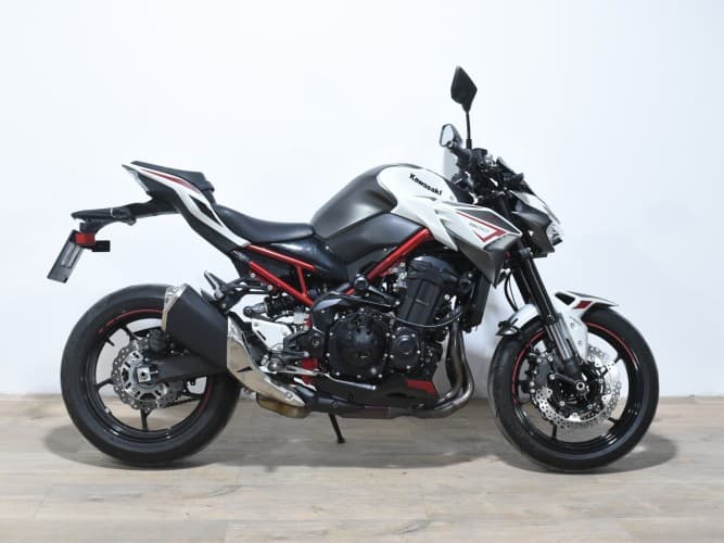 Comprar KAWASAKI Z 900 (A2) 2022 de segunda mano KAWASAKI Z 900 (A2) 2022 de segunda mano