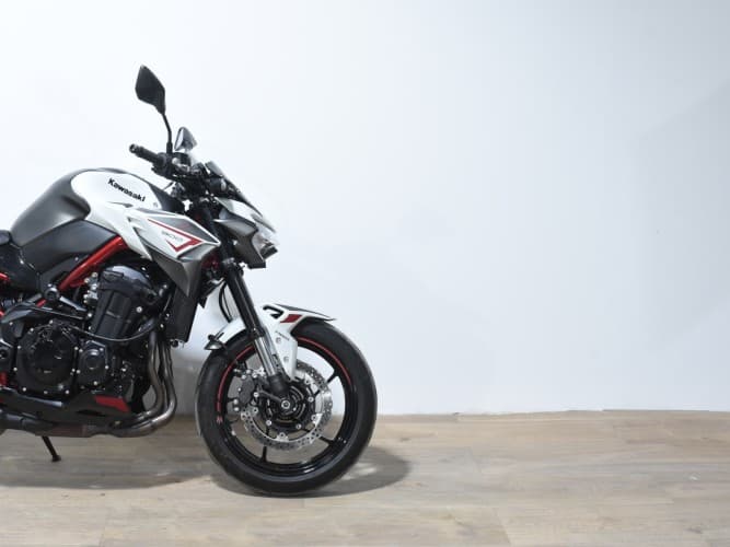 Comprar KAWASAKI Z 900 (A2) 2022 de segunda mano KAWASAKI Z 900 (A2) 2022 de segunda mano