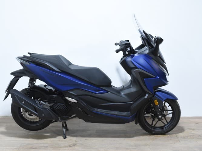 Comprar HONDA FORZA 125 2022 de segunda mano HONDA FORZA 125 2022 de segunda mano