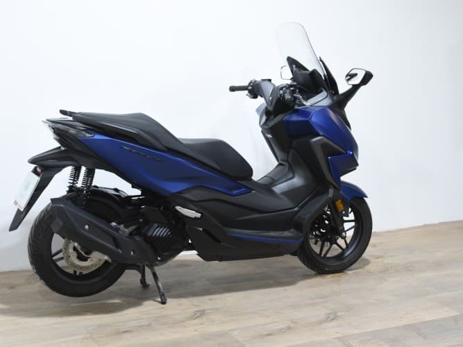 Comprar HONDA FORZA 125 2022 de segunda mano HONDA FORZA 125 2022 de segunda mano