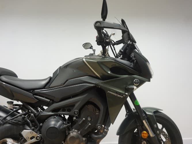 YAMAHA TRACER 900 (TOP CASE) (ESCAPE HOMOLOGADO) 2017 de segunda mano
