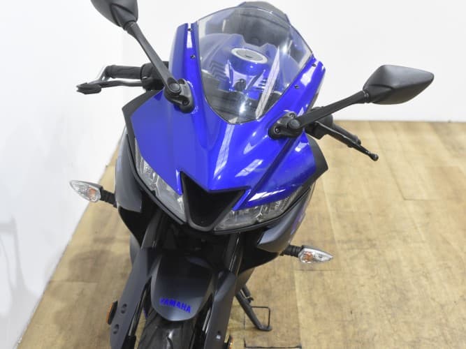 YAMAHA YZF R125 2022 de segunda mano
