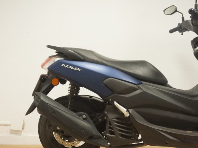 YAMAHA NMAX 125 2022 de segunda mano