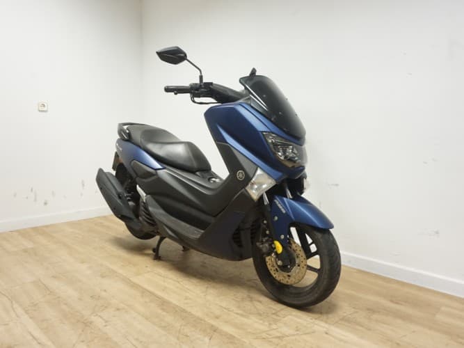 YAMAHA NMAX 125 2022 de segunda mano