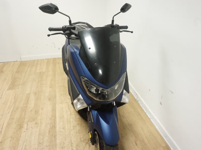 YAMAHA NMAX 125 2022 de segunda mano