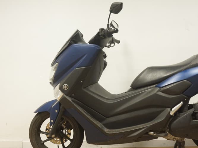 YAMAHA NMAX 125 2022 de segunda mano
