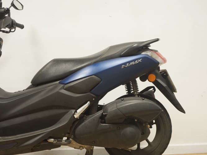 YAMAHA NMAX 125 2022 de segunda mano