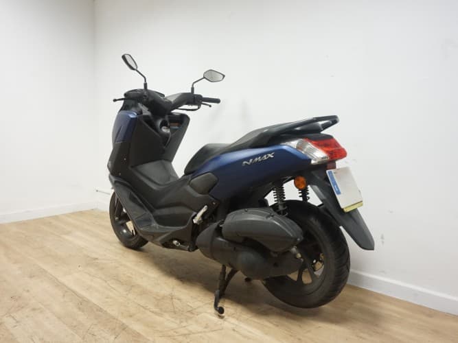 YAMAHA NMAX 125 2022 de segunda mano