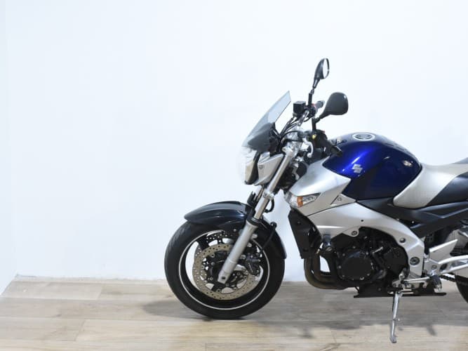 SUZUKI GSR 600 (A) 2007 de segunda mano