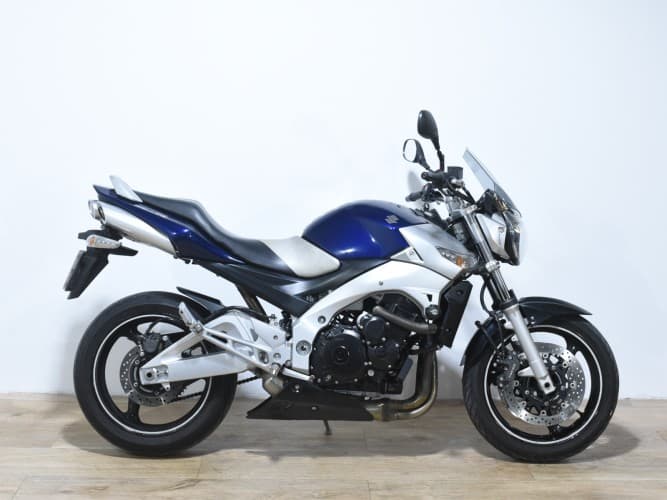 SUZUKI GSR 600 (A) 2007 de segunda mano