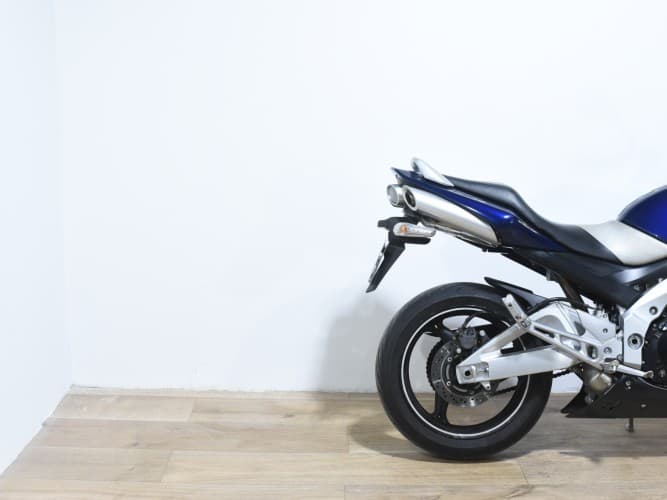 SUZUKI GSR 600 (A) 2007 de segunda mano