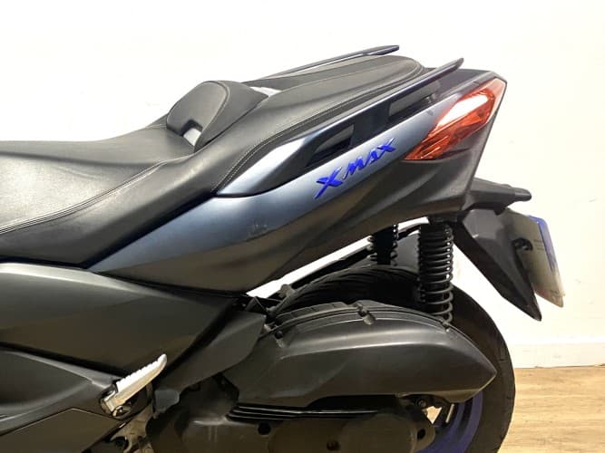 YAMAHA XMAX 125 2023 de segunda mano