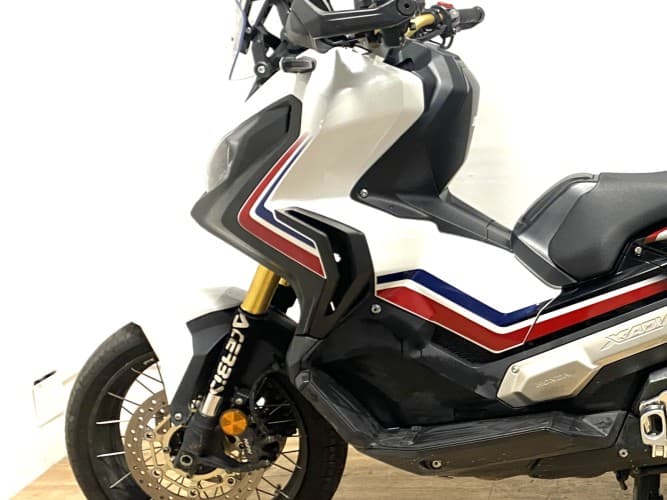 Comprar HONDA X-ADV 750 (A) 2017 de segunda mano HONDA X-ADV 750 (A) 2017 de segunda mano