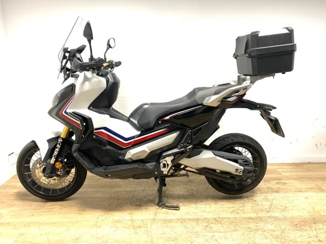 Comprar HONDA X-ADV 750 (A) 2017 de segunda mano HONDA X-ADV 750 (A) 2017 de segunda mano