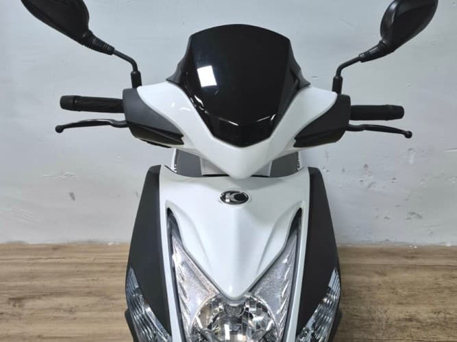 Comprar KYMCO AGILITY CITY 125 2024 de segunda mano KYMCO AGILITY CITY 125 2024 de segunda mano