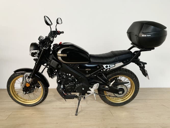 YAMAHA XSR 125 2024 de segunda mano