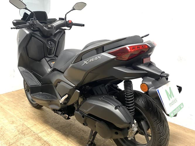 YAMAHA XMAX 125 2025 de segunda mano
