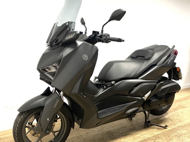 YAMAHA XMAX 125 2025 de segunda mano