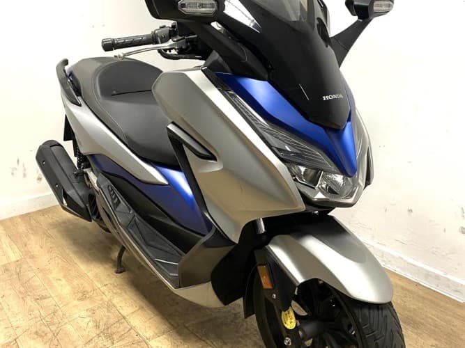 Comprar HONDA FORZA 125 2020 de segunda mano HONDA FORZA 125 2020 de segunda mano