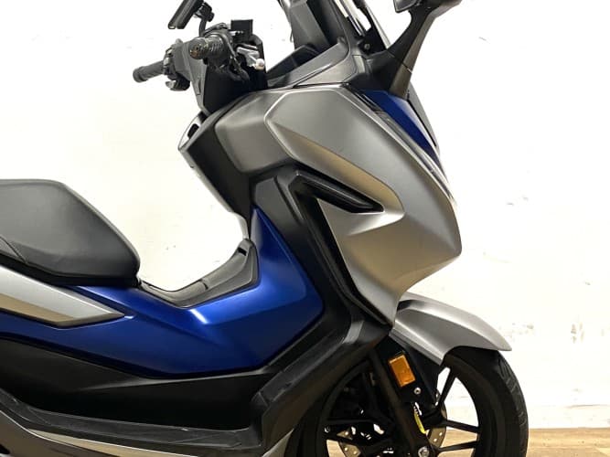 Comprar HONDA FORZA 125 2020 de segunda mano HONDA FORZA 125 2020 de segunda mano