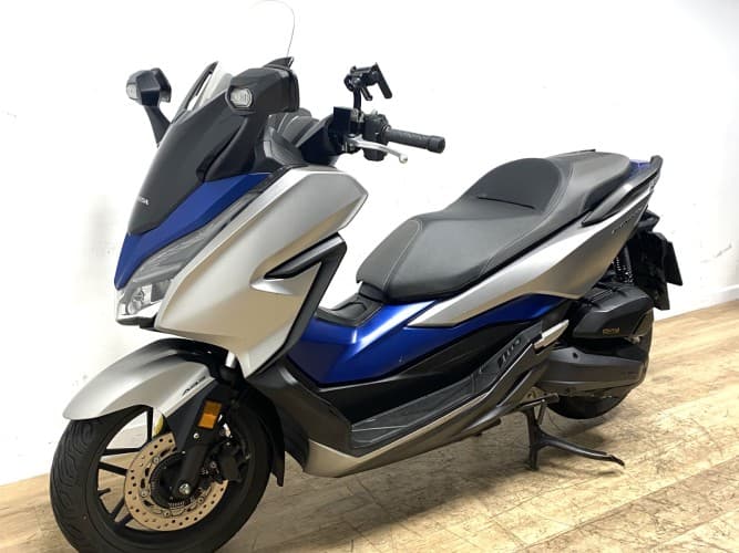 Comprar HONDA FORZA 125 2020 de segunda mano HONDA FORZA 125 2020 de segunda mano