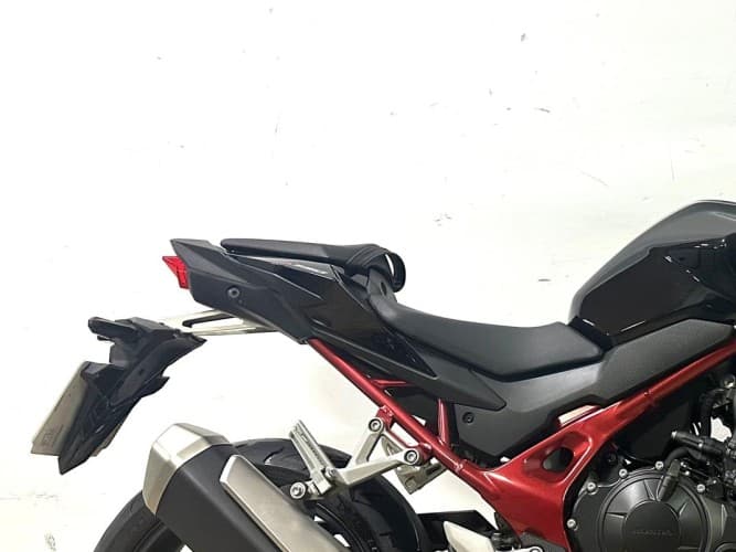 Comprar HONDA CB 750 HORNET 2023 de segunda mano HONDA CB 750 HORNET 2023 de segunda mano