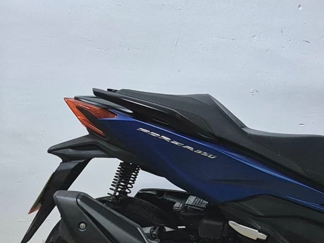 HONDA FORZA 350 2023 de segunda mano