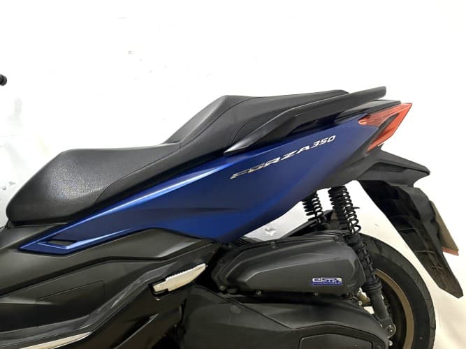Comprar HONDA FORZA 350 2023 de segunda mano HONDA FORZA 350 2023 de segunda mano