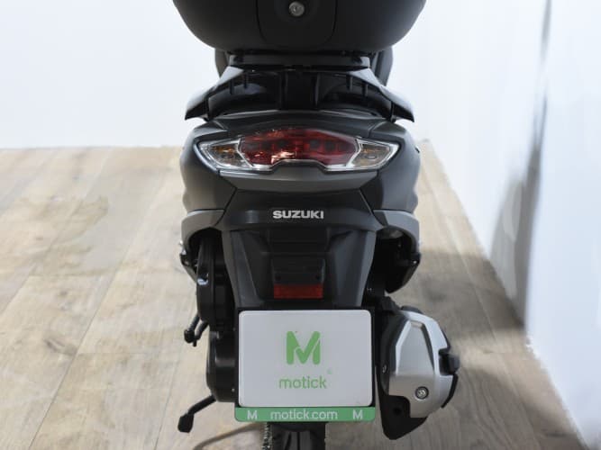 Comprar SUZUKI BURGMAN 125 2023 de segunda mano SUZUKI BURGMAN 125 2023 de segunda mano