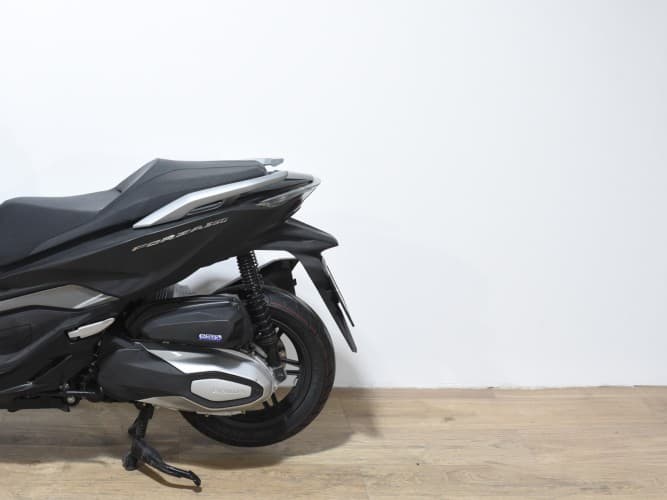 Comprar HONDA FORZA 350 2021 de segunda mano HONDA FORZA 350 2021 de segunda mano