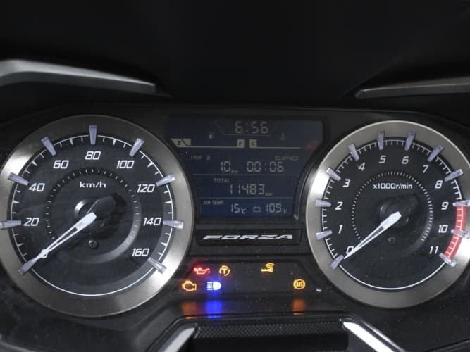 Comprar HONDA FORZA 350 2021 de segunda mano HONDA FORZA 350 2021 de segunda mano