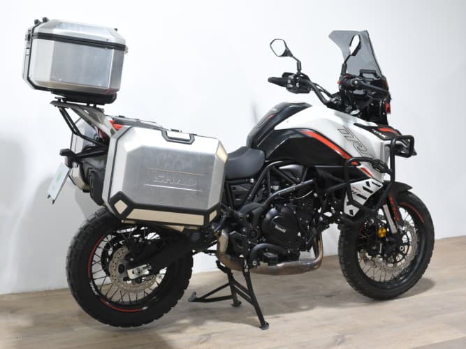 Comprar BENELLI TRK 702 X 2024 de segunda mano BENELLI TRK 702 X 2024 de segunda mano