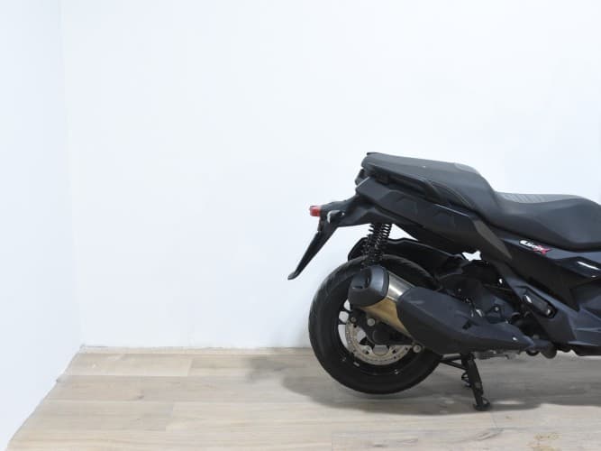 BMW C 400 X (IVA DEDUCIBLE) 2023 de segunda mano