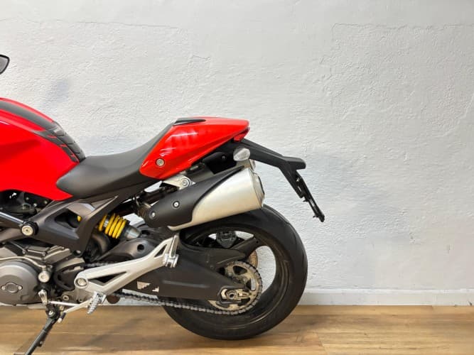 Comprar DUCATI MONSTER 696 (A) 2010 de segunda mano DUCATI MONSTER 696 (A) 2010 de segunda mano