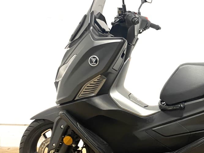 VOGE SR1 2024 de segunda mano