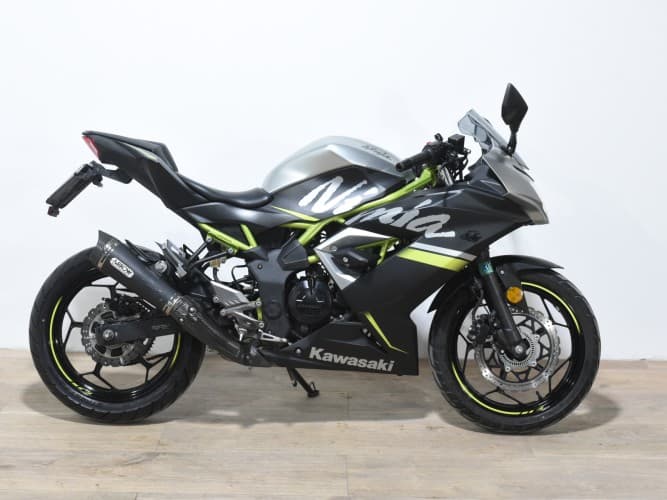 Comprar KAWASAKI NINJA 125 2019 de segunda mano KAWASAKI NINJA 125 2019 de segunda mano