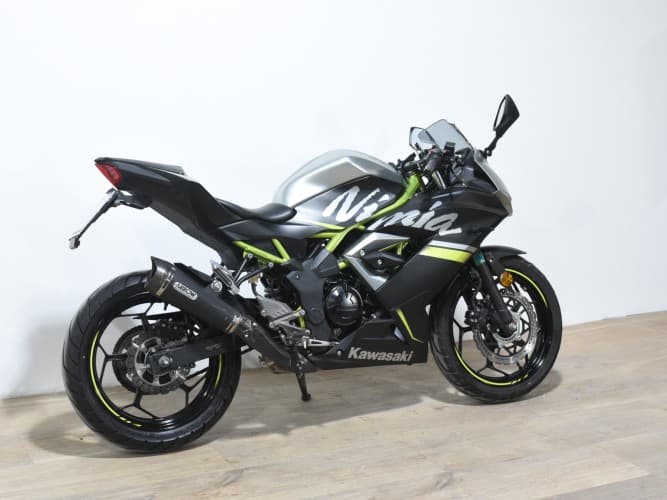 Comprar KAWASAKI NINJA 125 2019 de segunda mano KAWASAKI NINJA 125 2019 de segunda mano