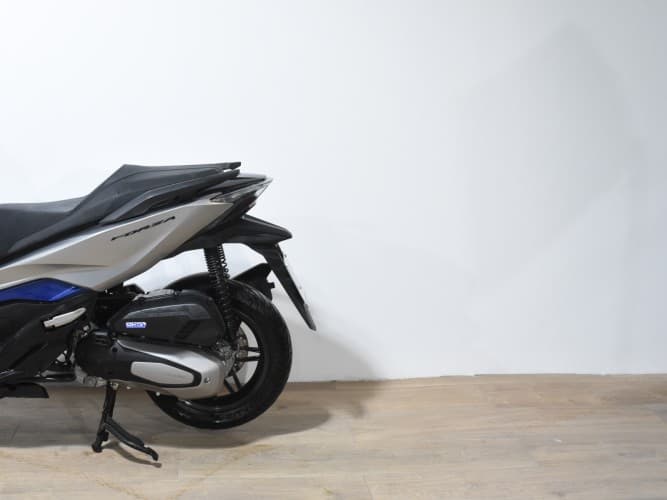 HONDA FORZA 125 2022 de segunda mano