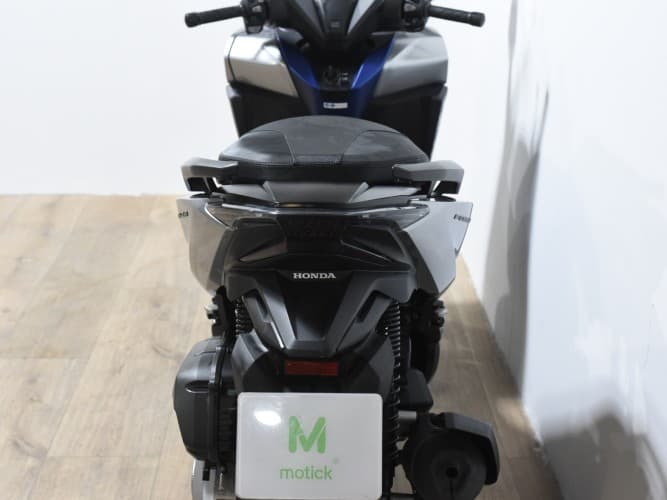 HONDA FORZA 125 2022 de segunda mano