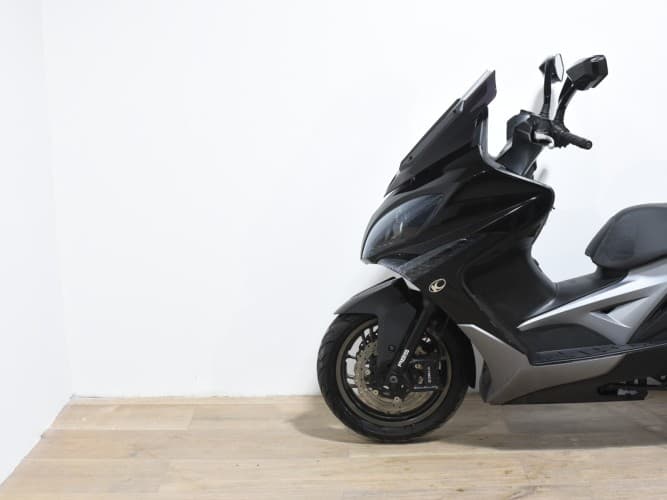 KYMCO XCITING 400 ABS 2016 de segunda mano