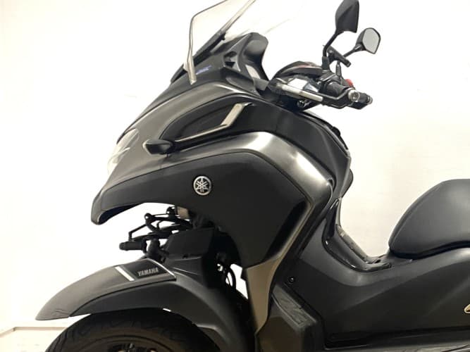 Comprar YAMAHA TRICITY 300 2021 de segunda mano YAMAHA TRICITY 300 2021 de segunda mano