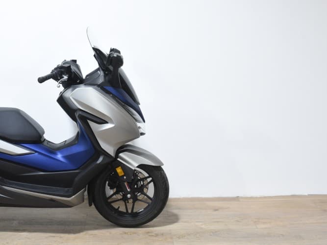 Comprar HONDA FORZA 125 2021 de segunda mano HONDA FORZA 125 2021 de segunda mano