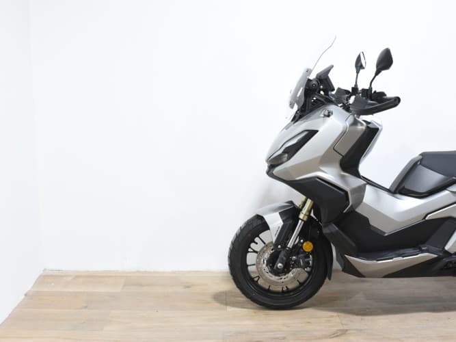 HONDA ADV 350 2023 de segunda mano