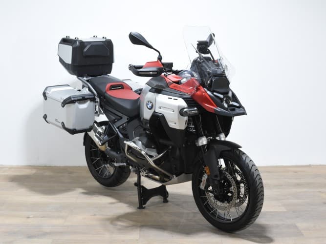 BMW R 1300 GS ADVENTURE (3 MALETAS)(3 PACKS) 2025 de segunda mano