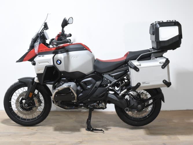 BMW R 1300 GS ADVENTURE (3 MALETAS)(3 PACKS) 2025 de segunda mano