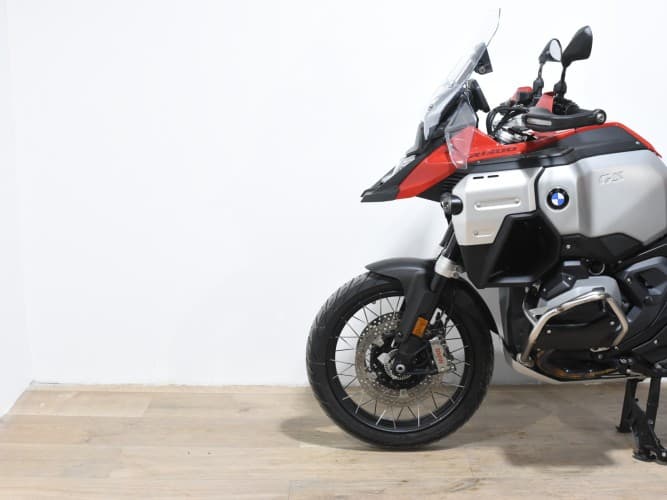 Comprar BMW R 1300 GS ADVENTURE (3 MALETAS)(3 PACKS) 2025 de segunda mano BMW R 1300 GS ADVENTURE (3 MALETAS)(3 PACKS) 2025 de segunda mano