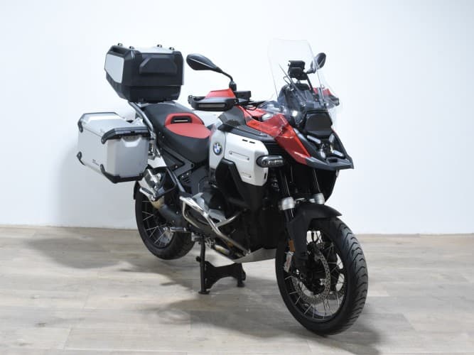 Comprar BMW R 1300 GS ADVENTURE (3 MALETAS)(3 PACKS) 2025 de segunda mano BMW R 1300 GS ADVENTURE (3 MALETAS)(3 PACKS) 2025 de segunda mano