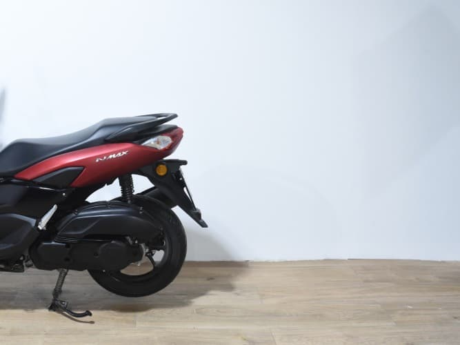 YAMAHA NMAX 125 2021 de segunda mano